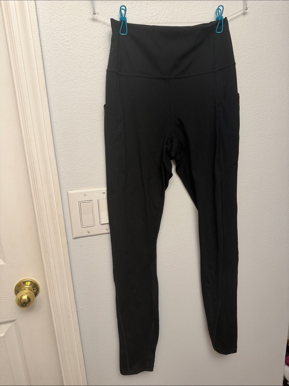 Fabletics Black High-Waist Pocket Leggings